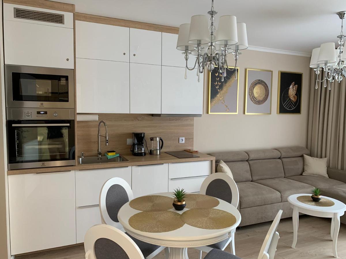 Apartments Porta Baltica Premium โควอบเซก ภายนอก รูปภาพ